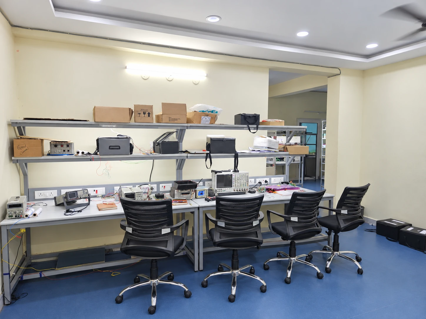 RTS electronics test and development workbench
